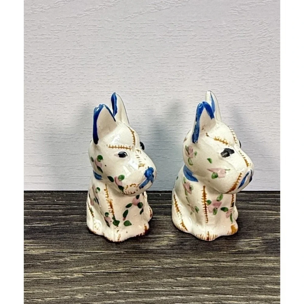 Vintage Japan Scottie Dog Salt Pepper Shakers Patchwork Floral Blue Bow Pair MCM